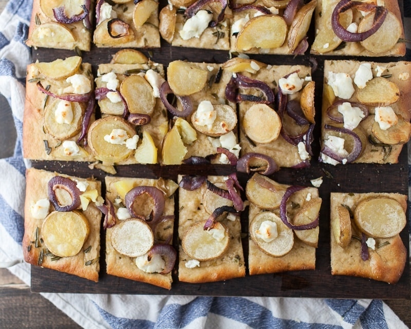 Roasted Potato Pizza with Goat Cheese and Rosemary | http://todays-picks.store