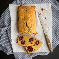Gluten Free Blackberry Cornbread Cake | http://todays-picks.store