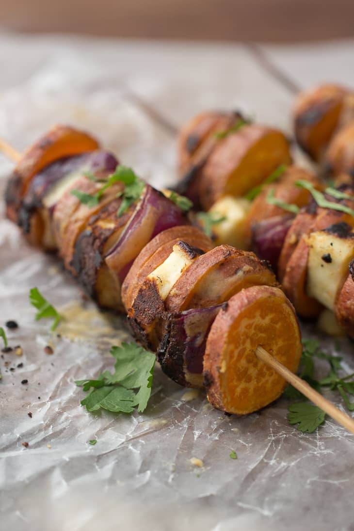 Grilled Sriracha-Tahini Sweet Potato Halloumi Skewers | @naturallyella
