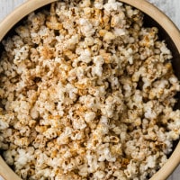 Cinnamon Honey Popcorn | @naturallyella