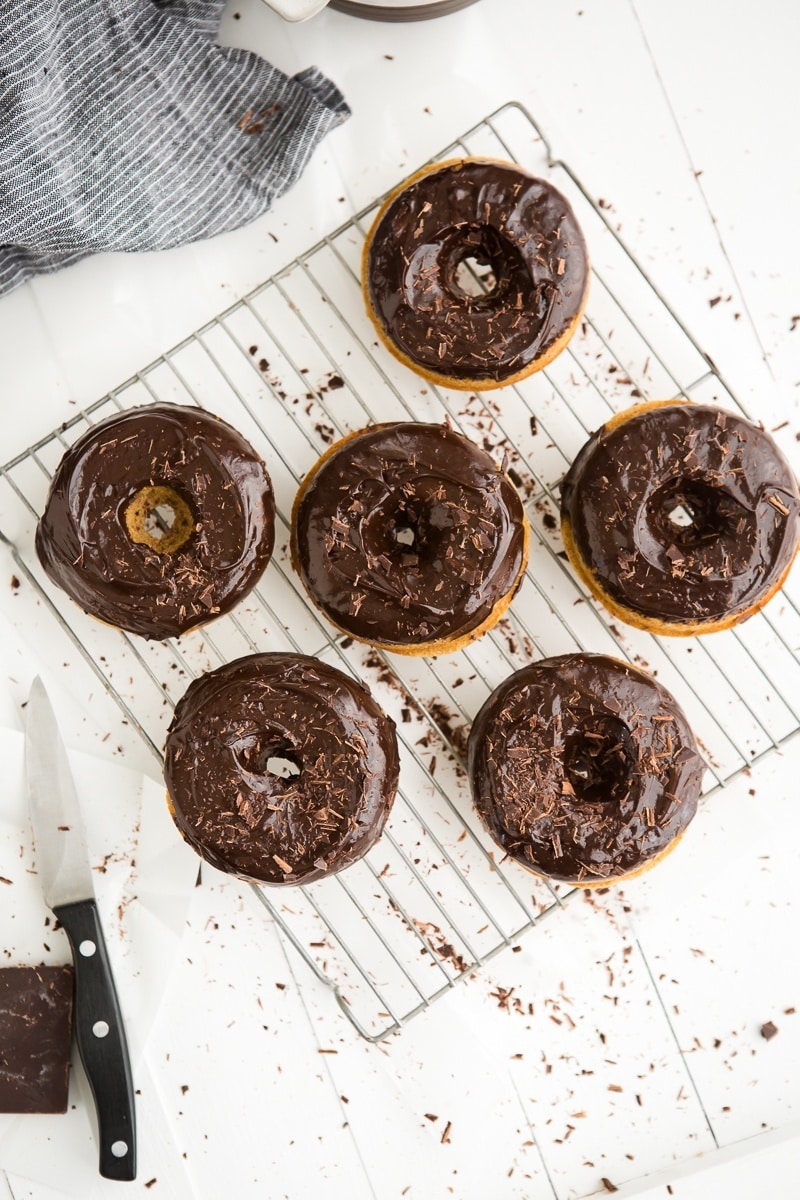 Buttermilk Spelt Baked Doughnuts with Ganache | http://todays-picks.store