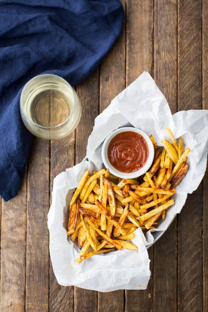 Baked French Fries with Curried Ketchup | http://todays-picks.store