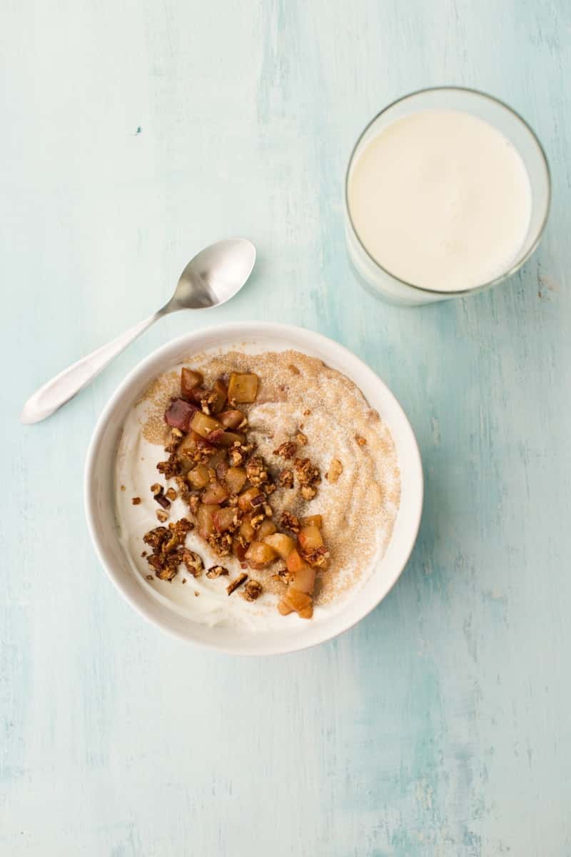 Amaranth Porridge with Roasted Pears