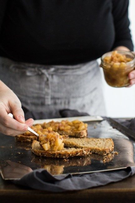 Pear Chutney Toast