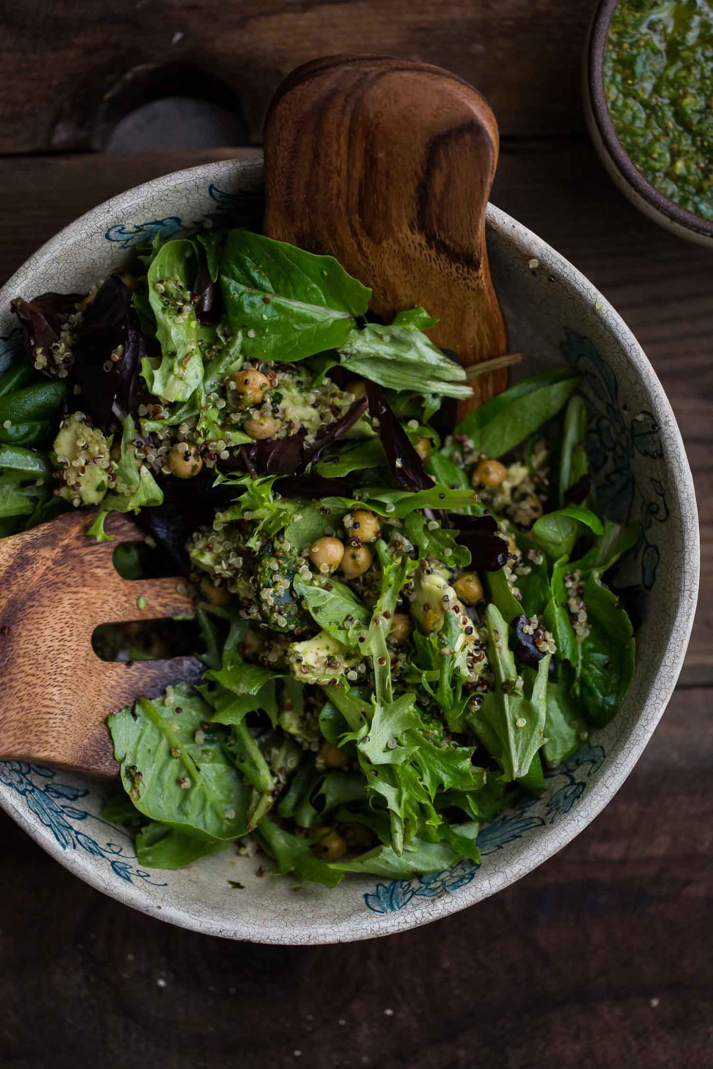 Quinoa Avocado Salad with Harissa Chickpeas