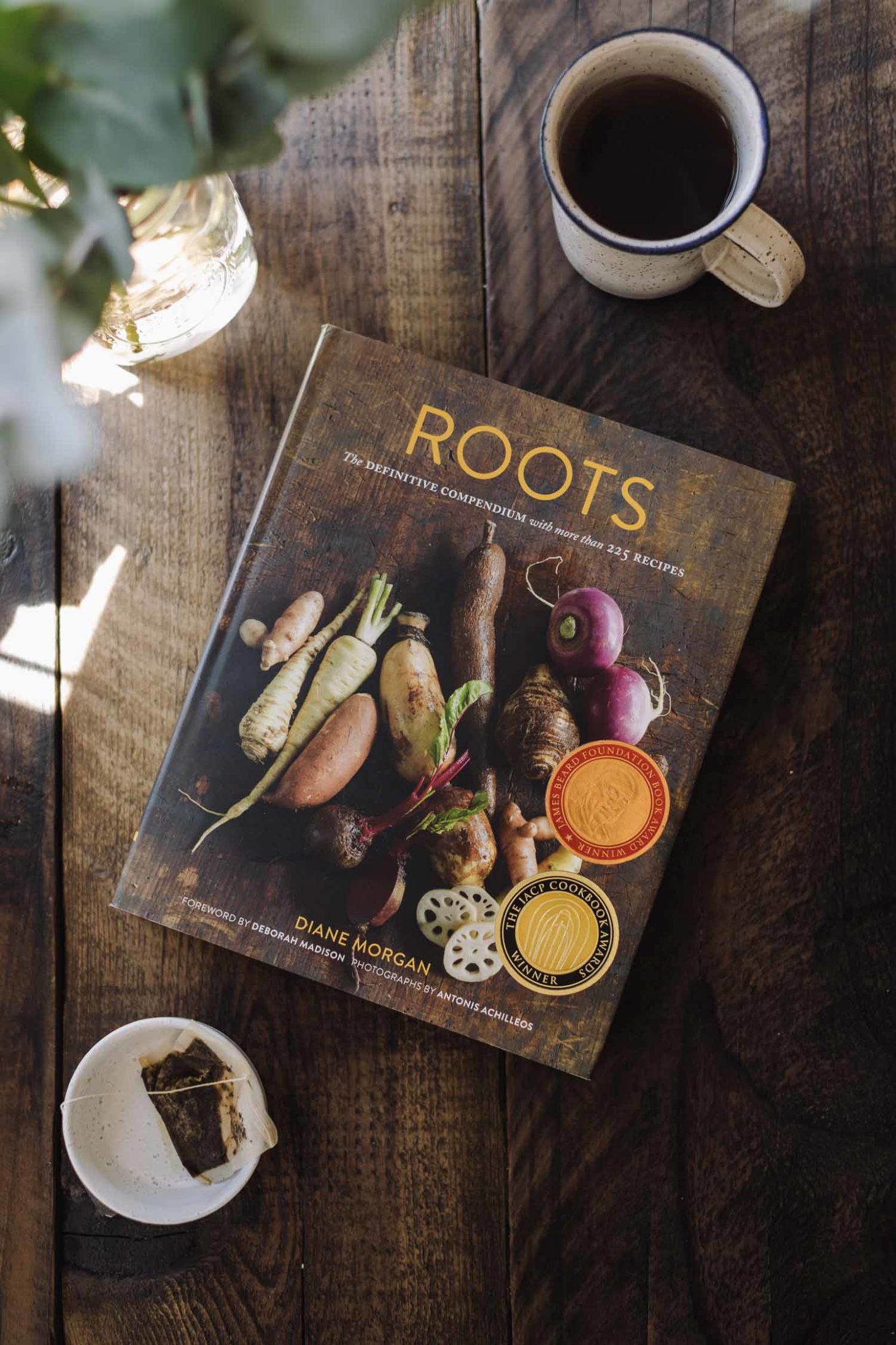 Roots: The Definitive Compendium with more than 225 Recipes by Diane Morgan
